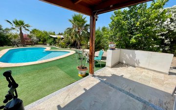 Property slide 8