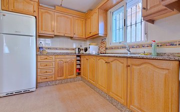Property slide 16