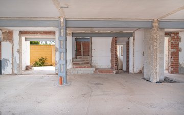 Property slide 18