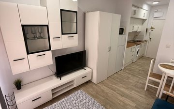 Property slide 14