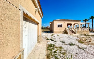 Property slide 10