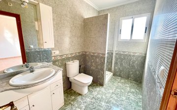 Property slide 38