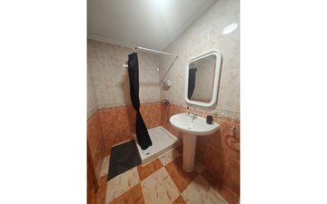 Property slide 16