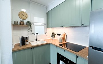 Property slide 8