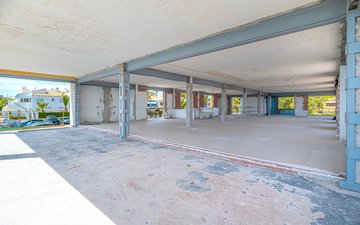 Property slide 17