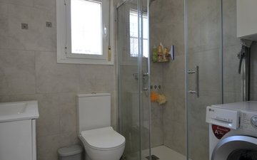 Property slide 20