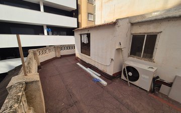 Property slide 9
