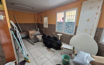Property slide 15