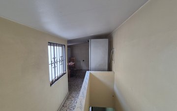 Property slide 21