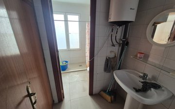Property slide 28
