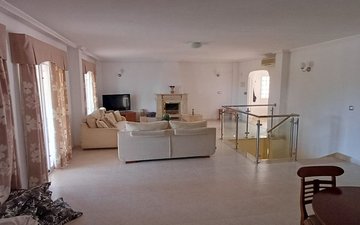Property slide 17