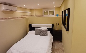 Property slide 40