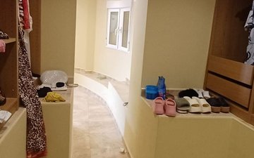 Property slide 43