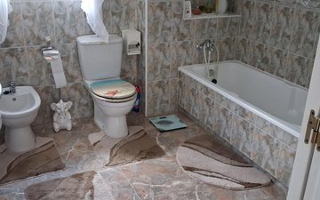 Property slide 15