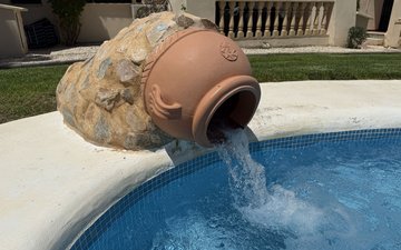 Property slide 10