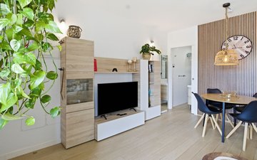 Property slide 6
