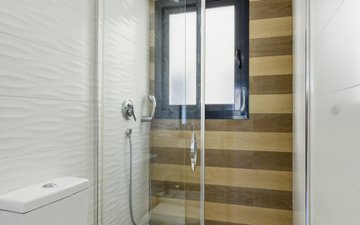 Property slide 21