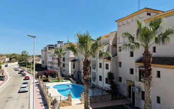 Property slide 25