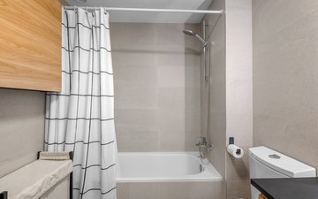 Property slide 16