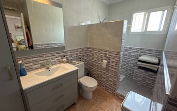 Property slide 14