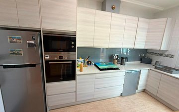 Property slide 15