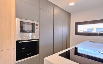 Property slide 6