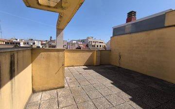 Property slide 17