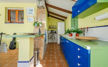 Property slide 37