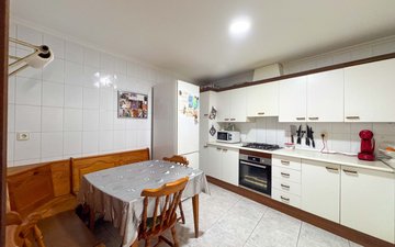 Property slide 31