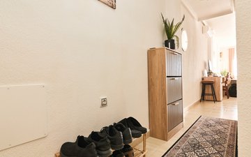 Property slide 25