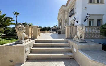 Property slide 24