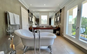 Property slide 39