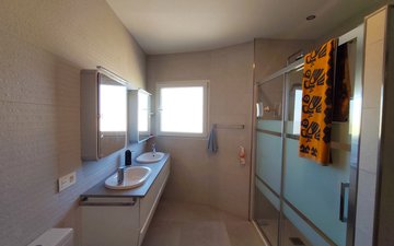Property slide 29
