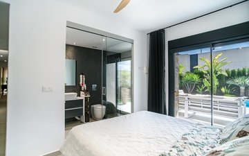 Property slide 14