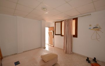 Property slide 21