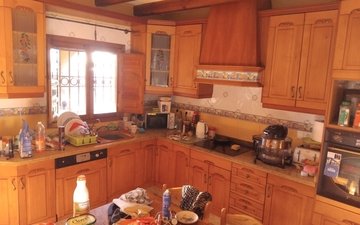 Property slide 21
