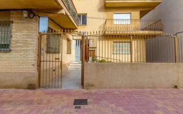 Property slide 22