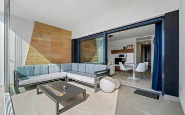 Property slide 18