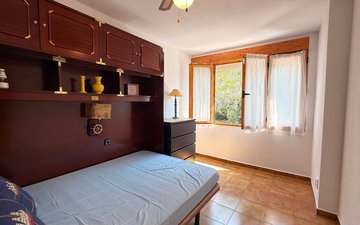 Property slide 10