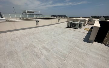 Property slide 44