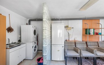 Property slide 19