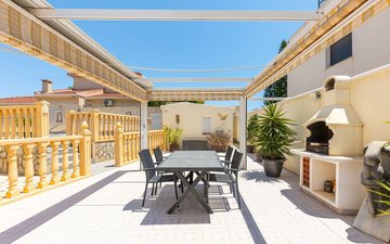 Property slide 31