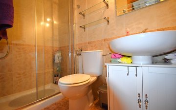 Property slide 10