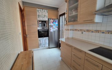 Property slide 22