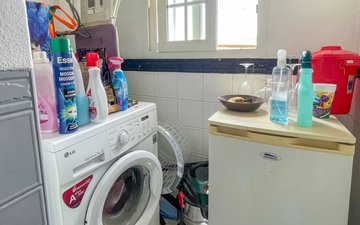 Property slide 21