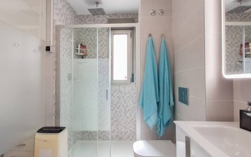 Property slide 25