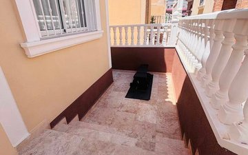 Property slide 22