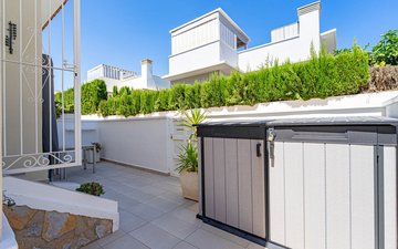 Property slide 18