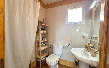 Property slide 23