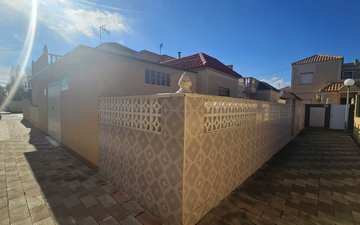 Property slide 17